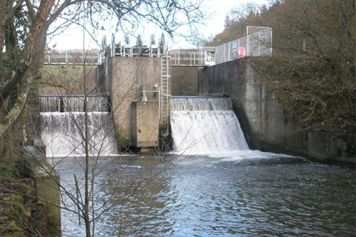 barage-ruisseau-avant